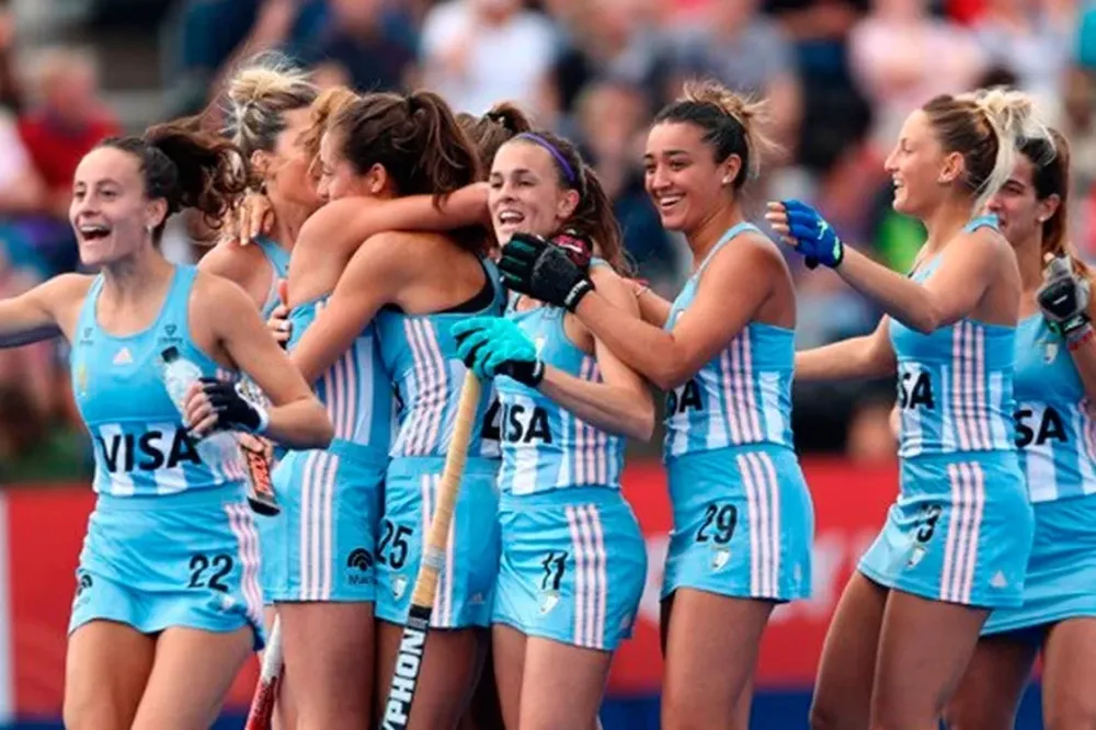 Las Leonas vencieron a Alemania y se clasificaron a las semifinales