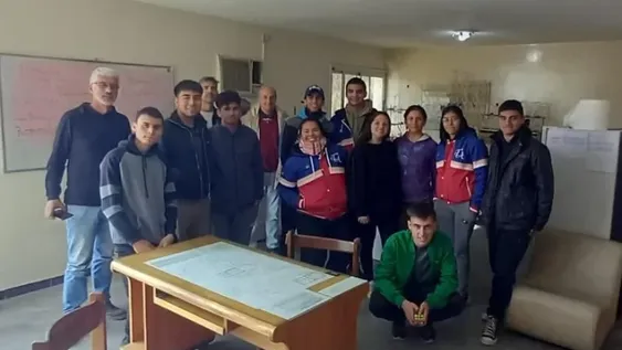 Establecimiento enológico capacitó a jóvenes estudiantes en enología