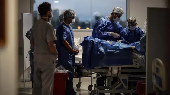 Coronavirus: confirmaron 275 muertes y 6.614 nuevos contagios