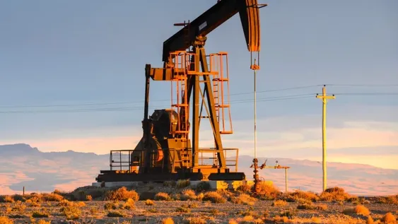 La capacidad instalada de la industria subió al 56,9% en diciembre interanual