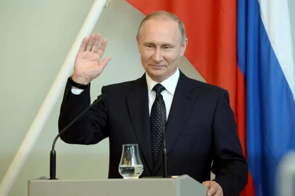 Putin propone perdonar casi 1.000 millones de dólares en impuestos atrasados