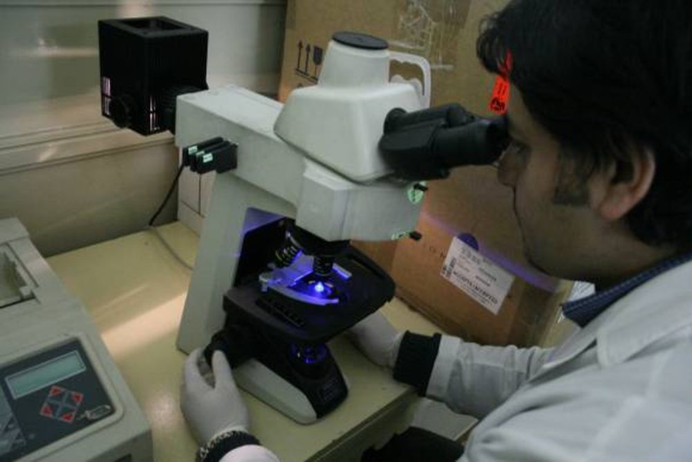 Hacían análisis y Salud Pública les prohibió continuar