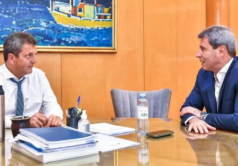 Uñac le pidió a Massa fondos para sumar hectáreas con riego por goteo