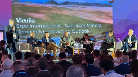 Entre los adelantos que dejó la feria, Leonardo Guevara de Vicuña confirmó que el primer eje de trabajo que tienen está la línea eléctrica de 500 KV.&nbsp; &nbsp; &nbsp;