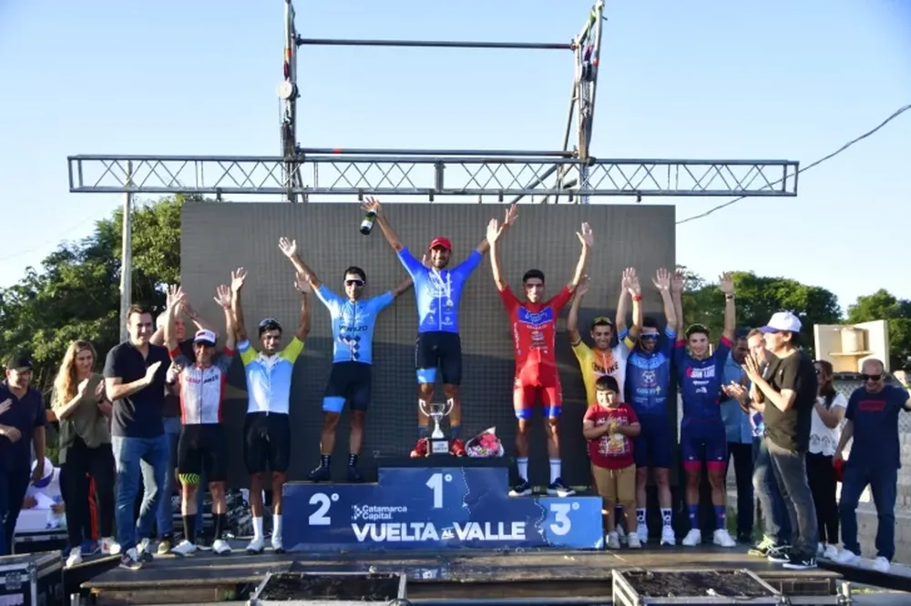 Ricardo Escuela ganó la última etapa y se subió al podio de la general en Catamarca