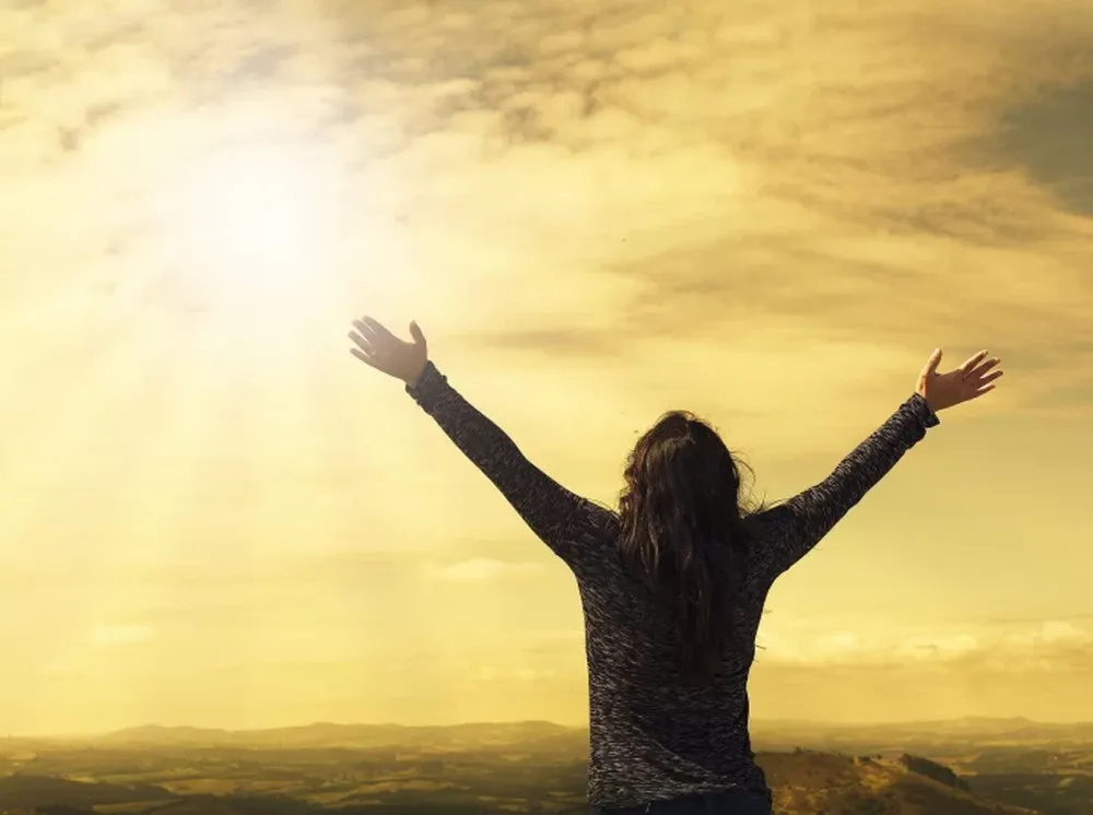 Dejar ir para renacer: “La fuerza de la resurrección”