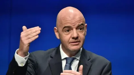 Infantino: “El fútbol será menos arrogante y más acogedor tras la pandemia”