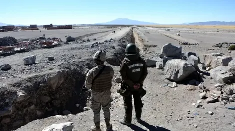 Un venezolano fue internado tras caer en la zanja que separa Chile de Bolivia