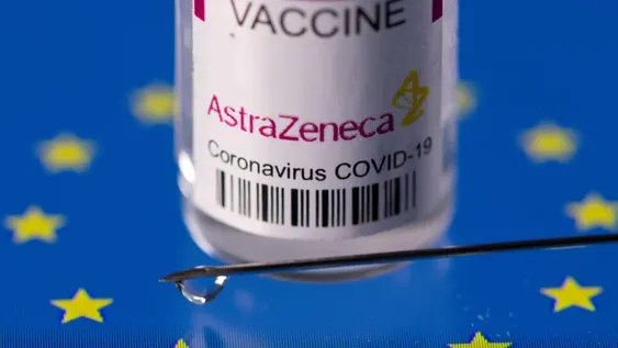 Vinculan la vacuna de Astrazeneca con los trombos pero avalan su uso