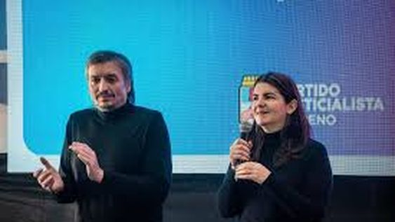 5 figuras con lapicera en la interna del PJ