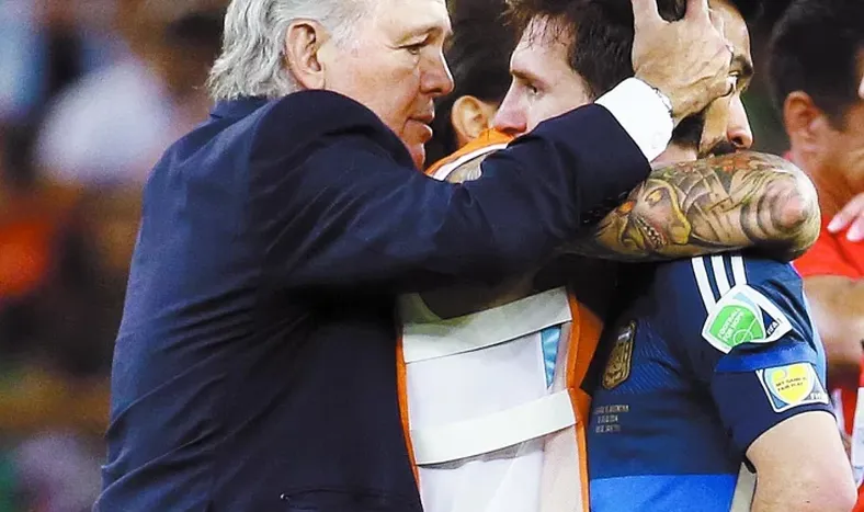 Messi también despidió a Sabella: “Fue un placer compartir tanto con vos”
