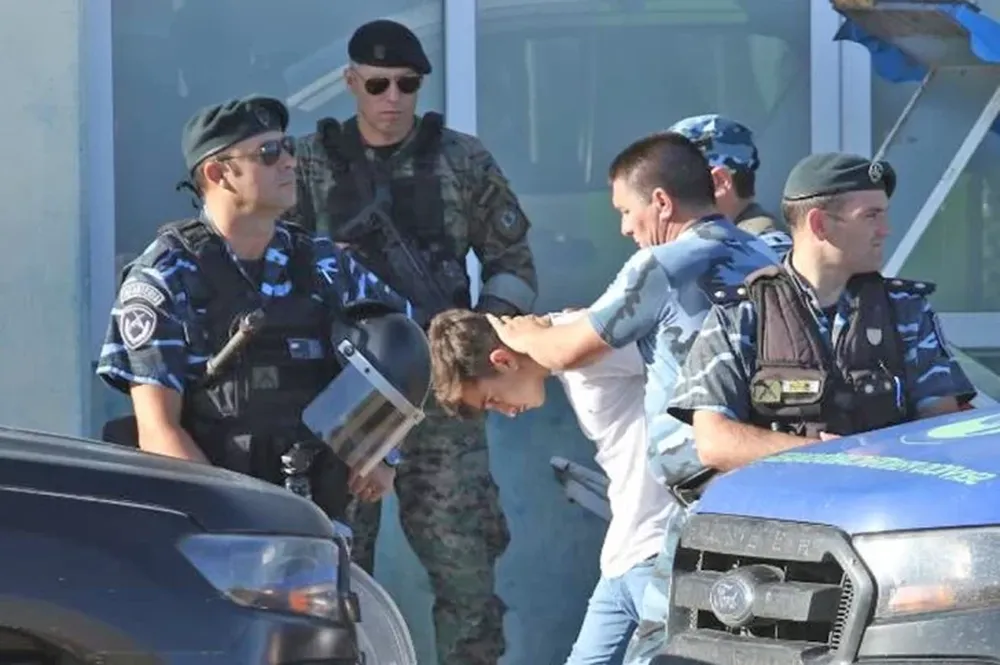 Rugbiers no regresarán al penal de Dolores y continúan los informes de prisión domiciliaria