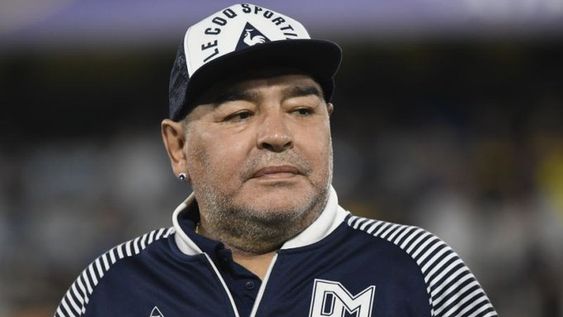 “Diego cursa un excelente posoperatorio”, asegura su médico personal