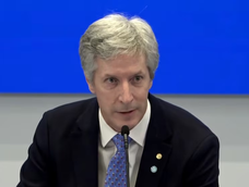 El titular del BCRA, Santiago Bausili, presentó el Informe de Política Monetaria (IPOM) en conferencia de prensa.