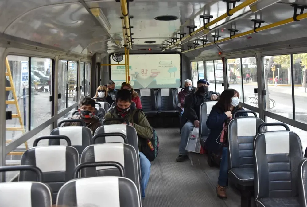 Se levantó el paro de colectivos