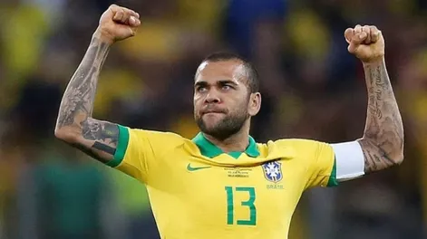 Dani Alves y su posible retiro en Boca: “La gente sabe el cariño que le tengo”
