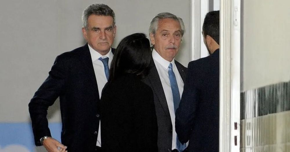 El FdT llamó a “impedir la proscripción” de CFK y valorizó las PASO