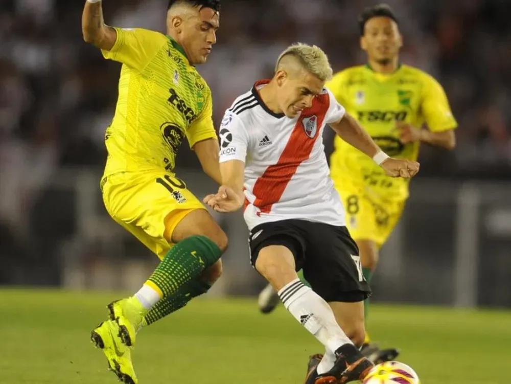 River dominó el partido pero Defensa y Justicia se impuso en el marcador por 1 a 0