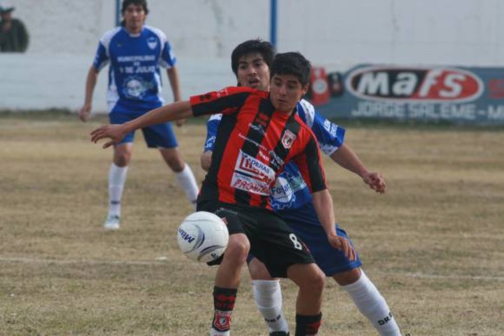 El “9” cedió la punta