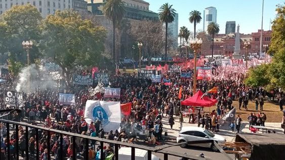 Barrios de Pie no protesta en La Rural