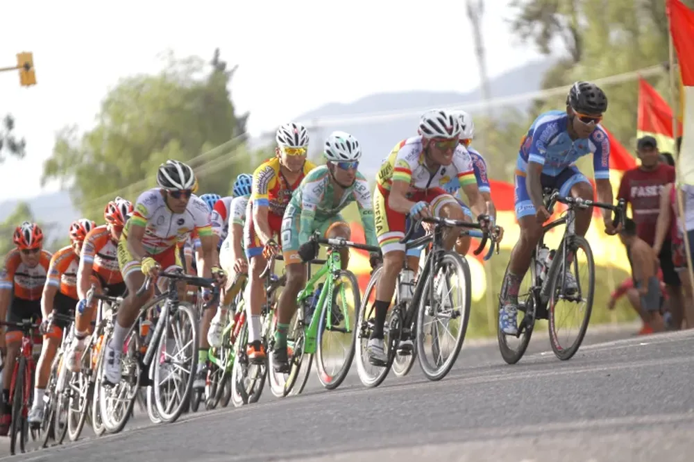 Gerardo Tivani se llevó la victoria en el Circuito Albardón