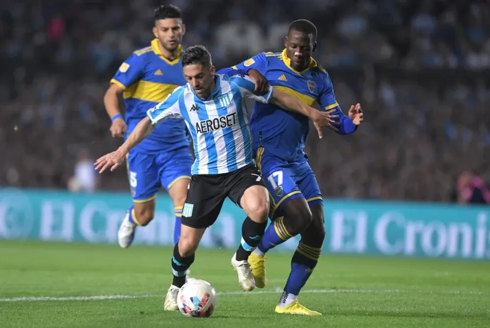 Racing y Boca quedaron a mano
