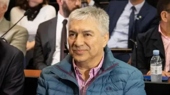 Lázaro Báez fue sobreseido parcialmente en una causa por evasión, gracias a una nueva ley de la gestión de Javier Milei.