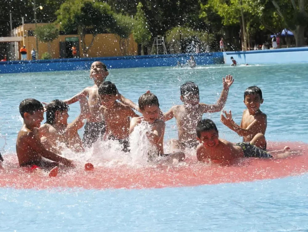 Por el viento, suspenden las actividades en las colonias de verano