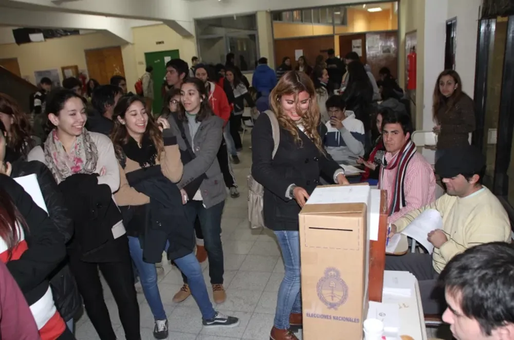 UNSJ: la votación de estudiantes pone en duda toda la elección de autoridades