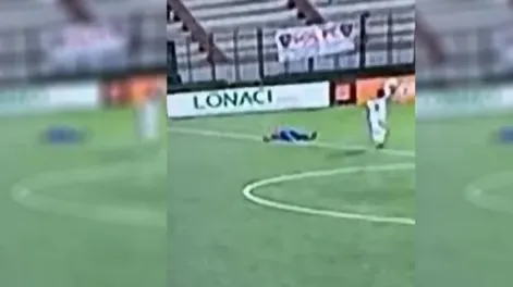 Murió un jugador en pleno partido en Costa de Marfil