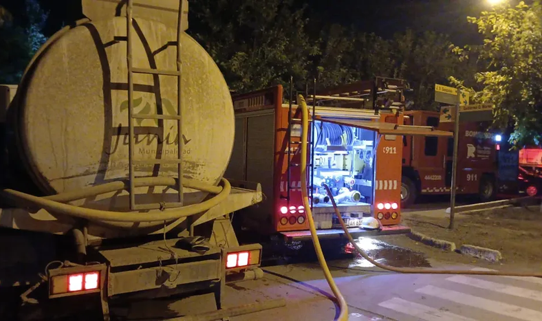 La actuación de bomberos no logró evitar las muertes.