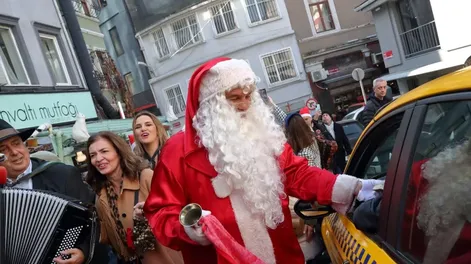 10 postales de celebraciones de la Navidad en distintas partes del mundo