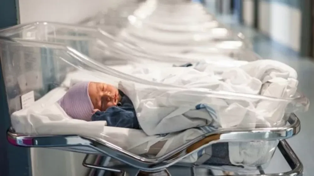 Sin consentimiento, un ginecólogo usó su esperma en al menos 21 inseminaciones