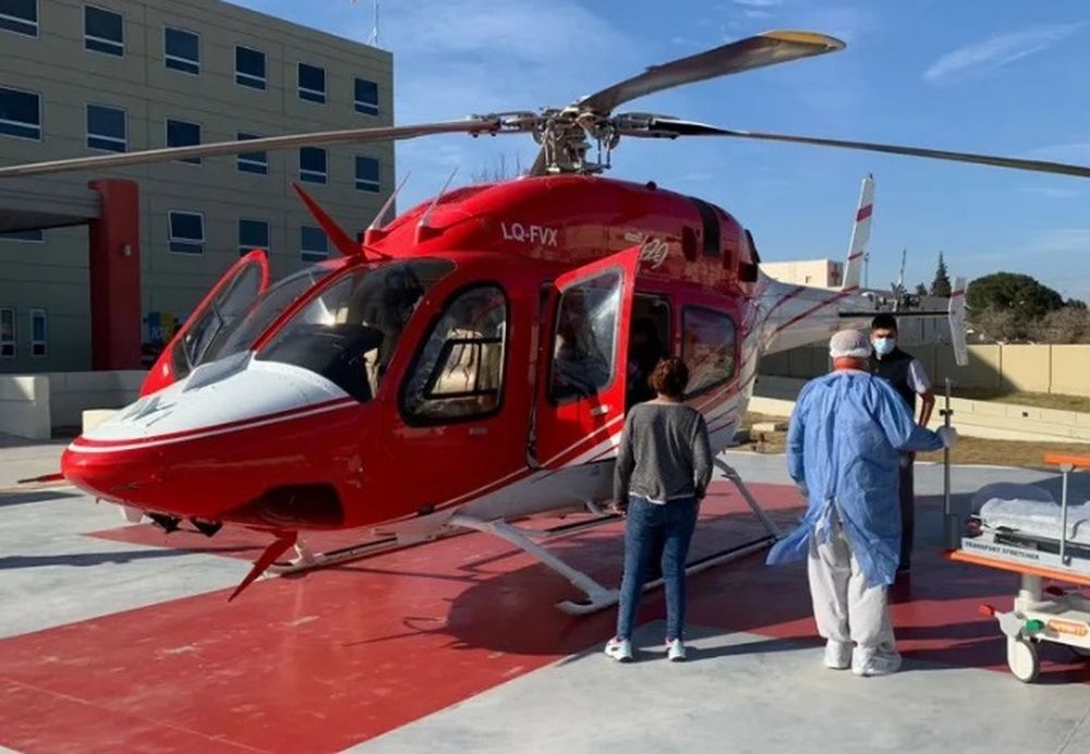 Una mujer de Valle Fértil sufrió una dura caída en moto y fue trasladada el Hospital Rawson en helicóptero