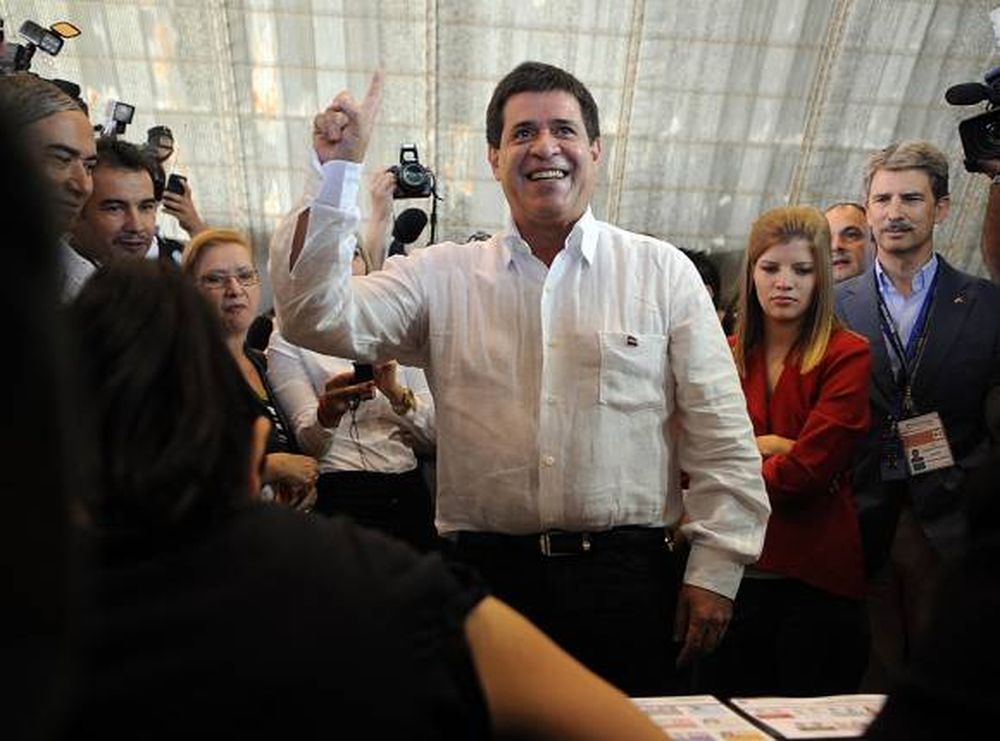 Paraguay: Cartes puso al Partido Colorado otra vez en el poder