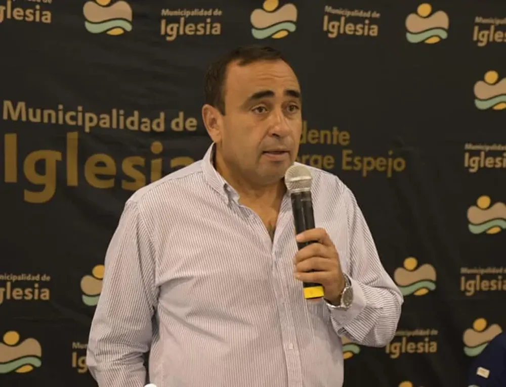 Espejo contraataca: acusó por falsa denuncia a la mujer que dijo que la había abusado