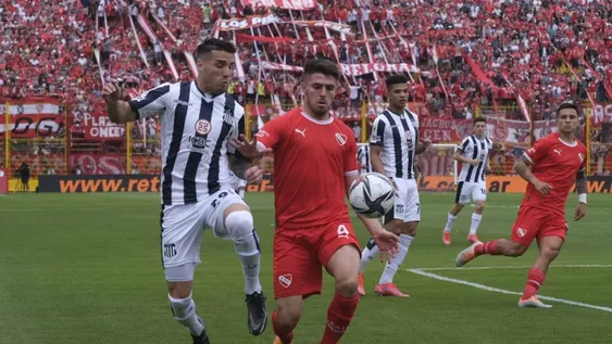 Con el broche de Buffarini en los penales, Talleres se metió en semifinales