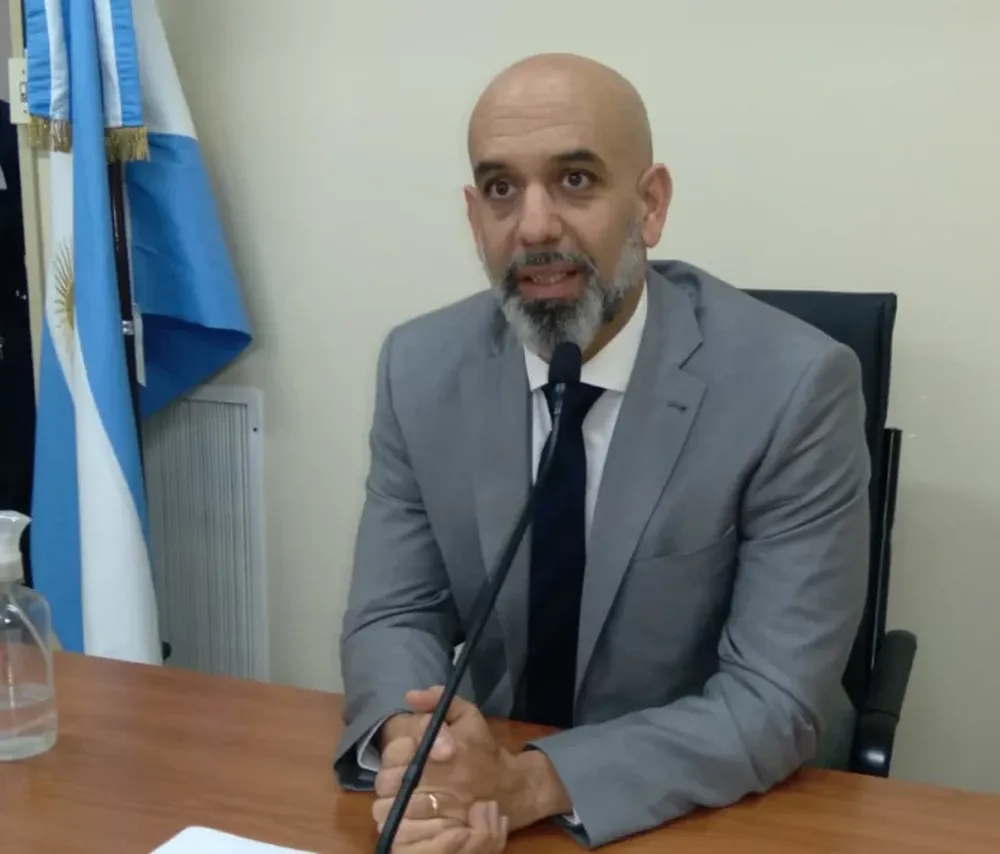 Acepta 13 años y 10 meses de cárcel por violar a su sobrinito