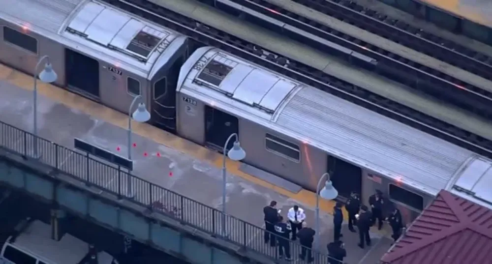 Un tiroteo en una estación de subte en Nueva York dejó un muerto y varios heridos