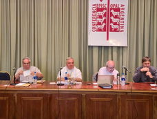 Funcionarios del Gobierno y representantes de la Conferencia Episcopal abrieron una mesa de diálogo por la situación de la discapacidad.