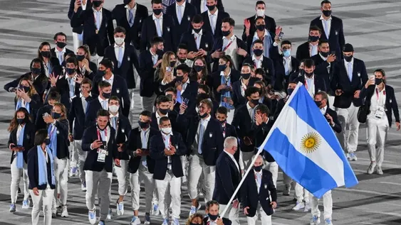 La delegación argentina, con 6 sanjuaninos en sus filas, desfiló en la ceremonia inaugural