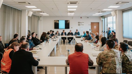 el copre tuvo la primera reunion y comenzo a coordinar acciones ante posibles emergencias