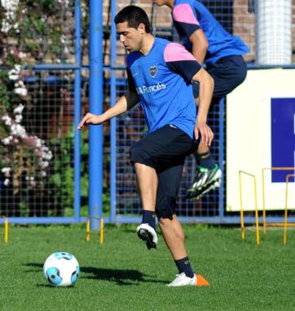 Riquelme se lo pierde