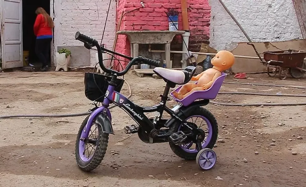 Cómo son Aisha y su familia: humildes, unidos y con la fe como pilar