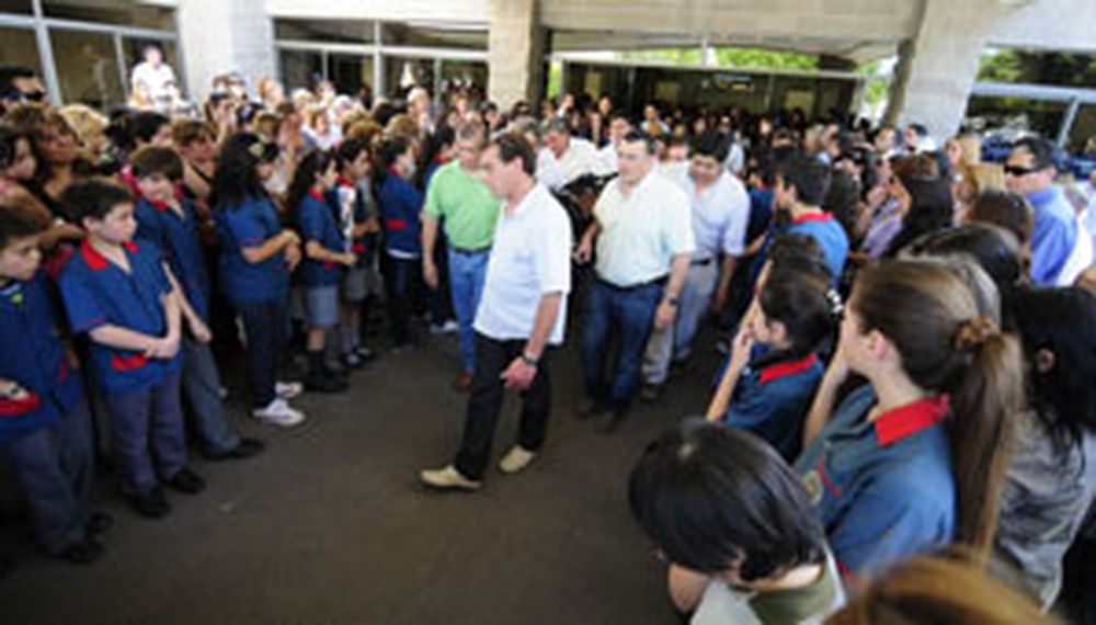 Conmoción y dolor en la despedida de Milagros