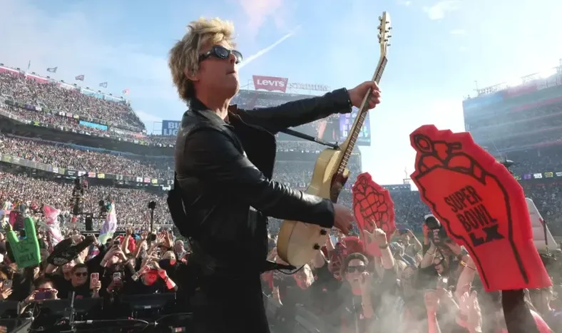 Histórica presentación de Green Day en el Super Bowl