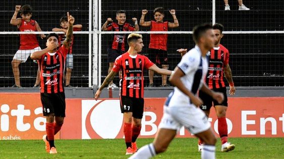 Patronato le ganó a Talleres y se ilusiona con mantener la categoría