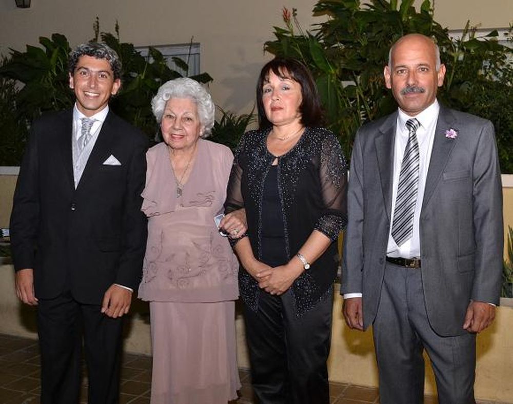 Ginestar  Silva  –  Bustos  Positini