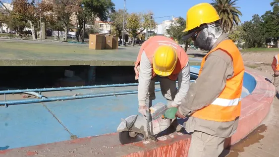 Tras 10 años rota, buscan recuperar la fuente de la Plaza de la Joroba