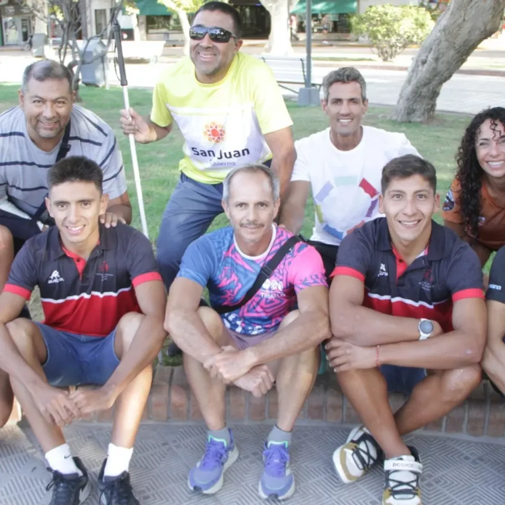 El Iron Kids copa las calles de San Juan